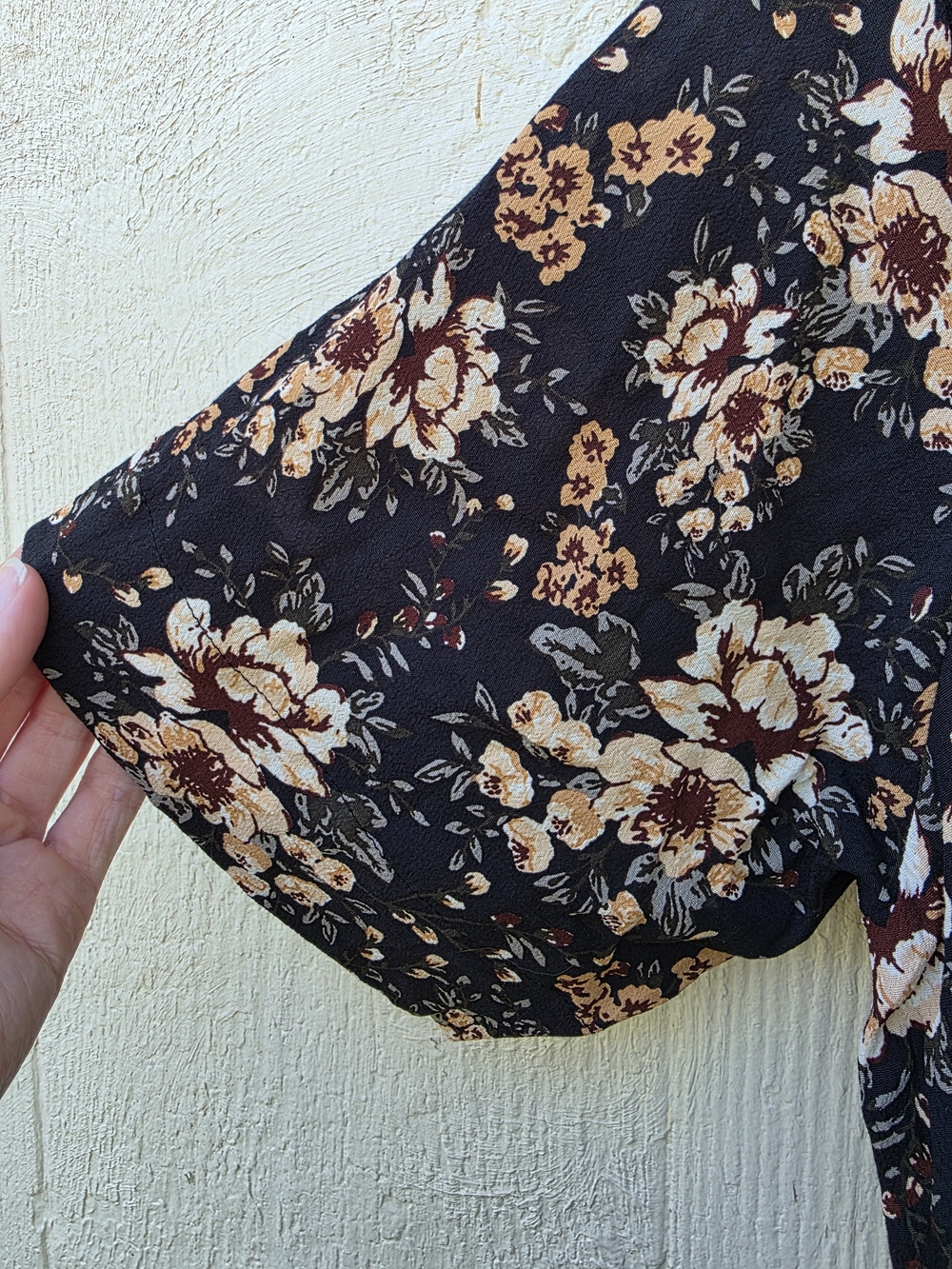 Aura The Label Midi Dress Floral Small New Cottagecore Farmgirl Crochet - Picture 8 of 14
